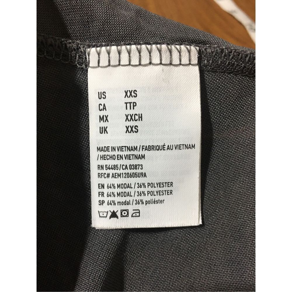 Women’s Cropped Long Sleeve Soft & Sexy Top XXS - Picture 6 of 11